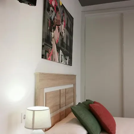 Estudios Placeta Dels Bous - Plaza Constitución Apartamento *